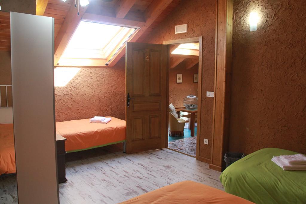 El Trasgu De Foncebadon Hotel ภายนอก รูปภาพ