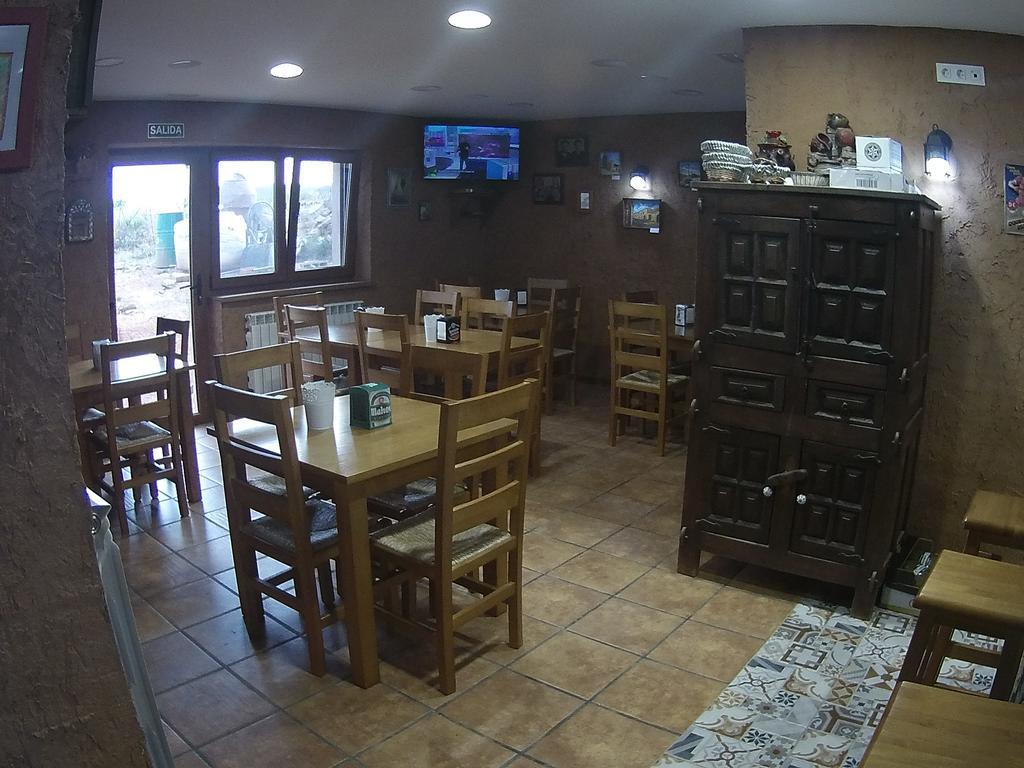 El Trasgu De Foncebadon Hotel ภายนอก รูปภาพ