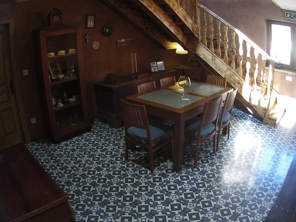 El Trasgu De Foncebadon Hotel ภายนอก รูปภาพ