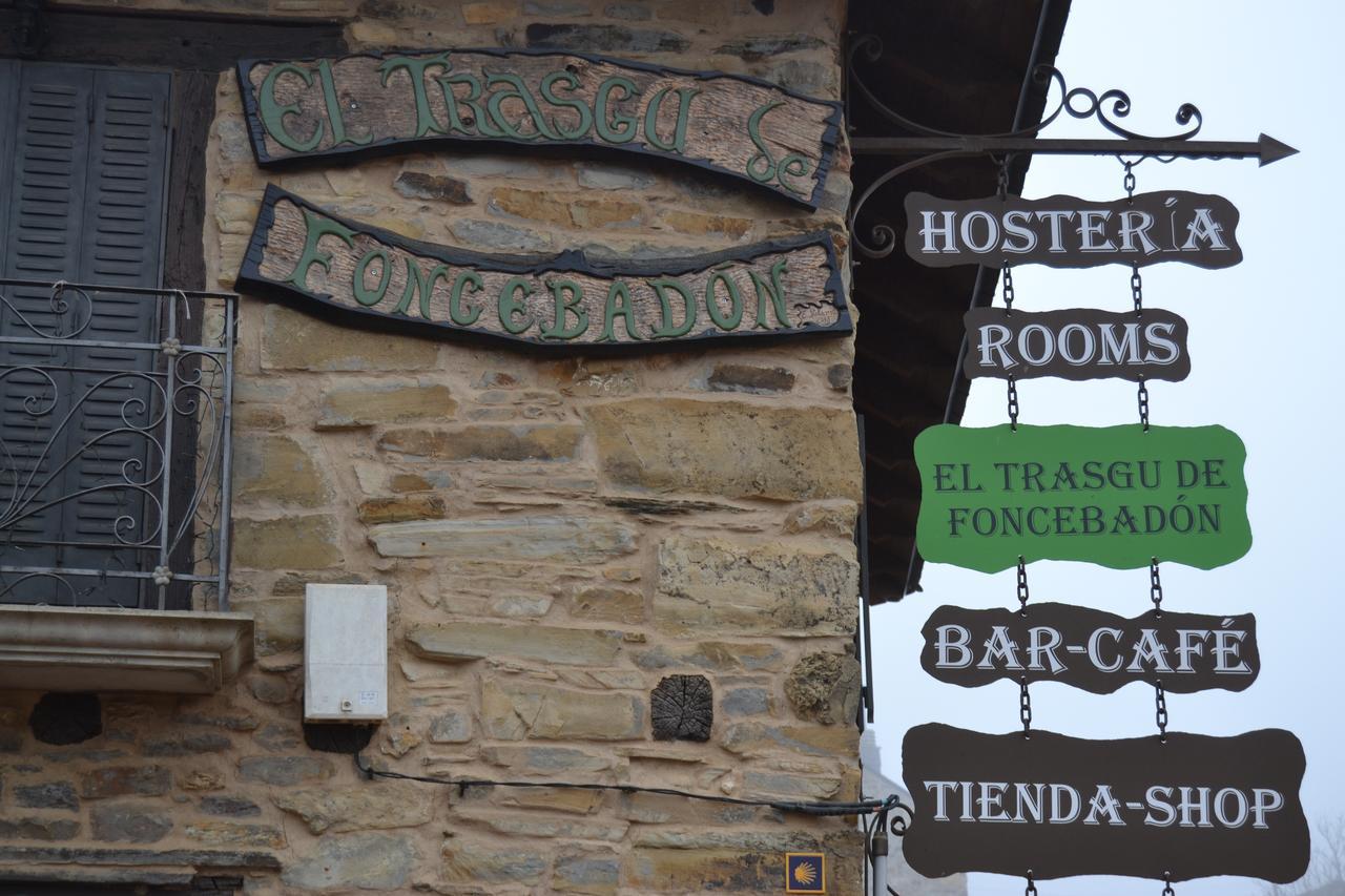 El Trasgu De Foncebadon Hotel ภายนอก รูปภาพ
