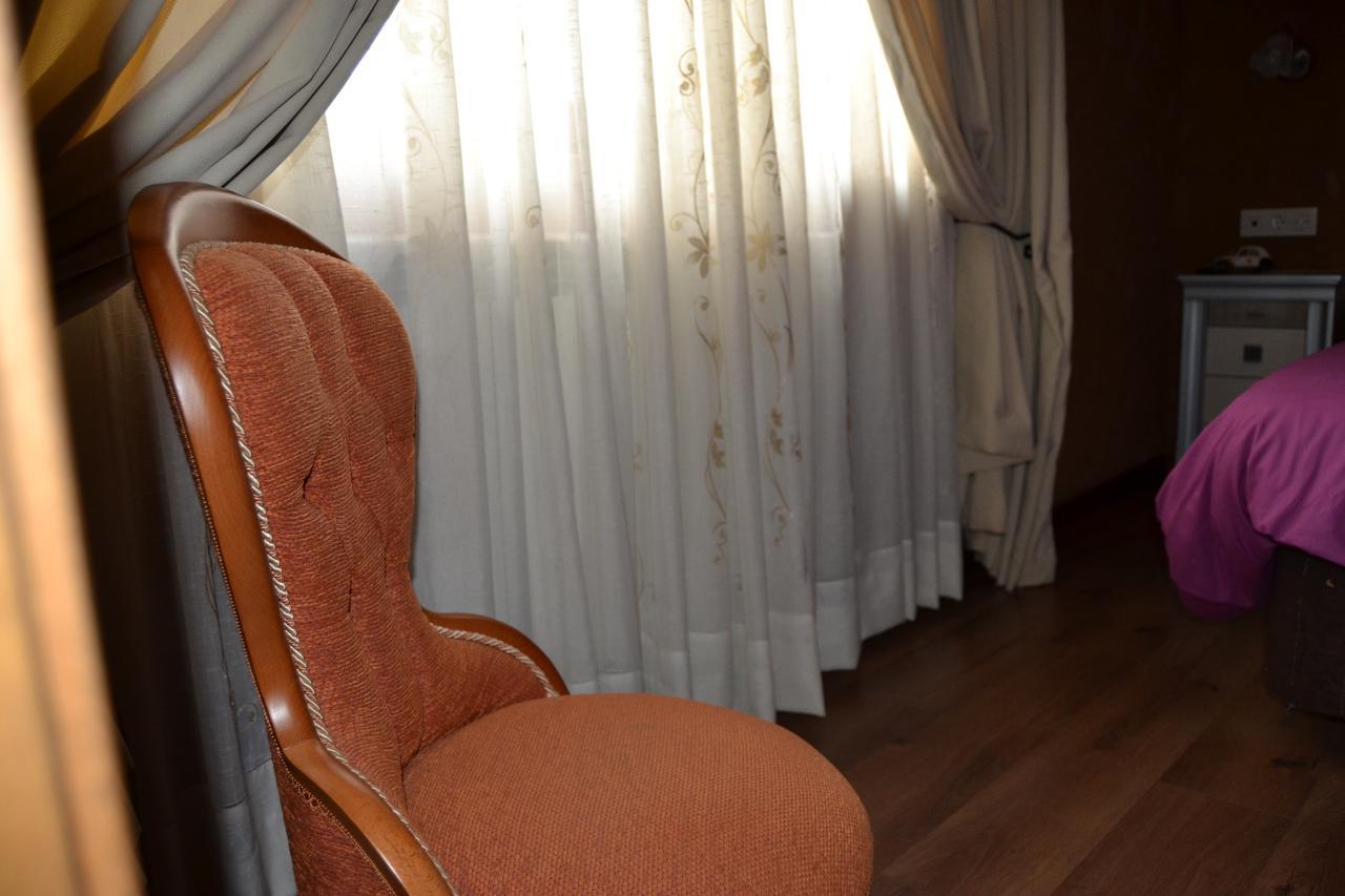 El Trasgu De Foncebadon Hotel ภายนอก รูปภาพ