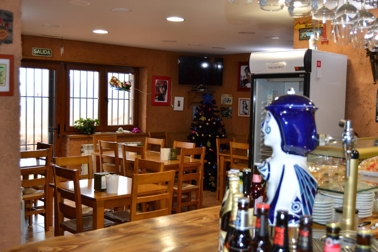 El Trasgu De Foncebadon Hotel ภายนอก รูปภาพ